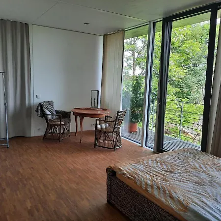 Glashus-kajuete Apartment *